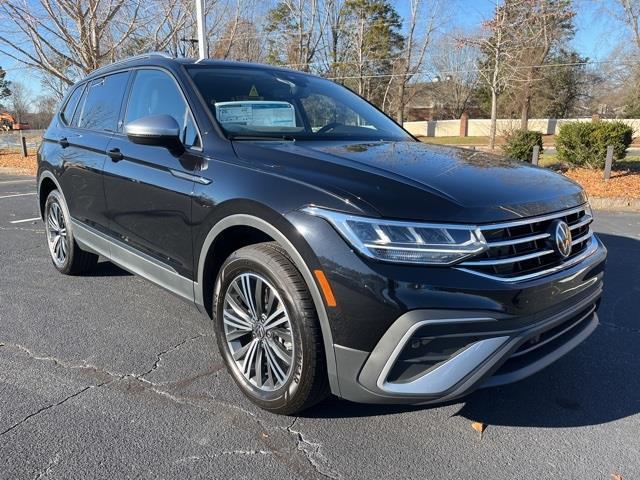 new 2024 Volkswagen Tiguan car, priced at $30,135