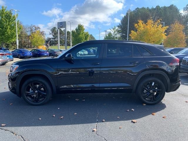 new 2025 Volkswagen Atlas Cross Sport car, priced at $47,810