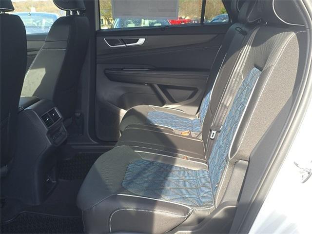 new 2026 Volkswagen Atlas Cross Sport car, priced at $55,248