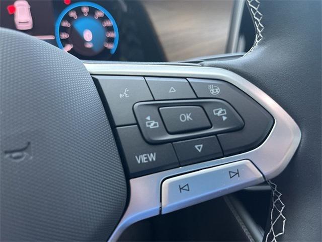 new 2025 Volkswagen Atlas car, priced at $41,084