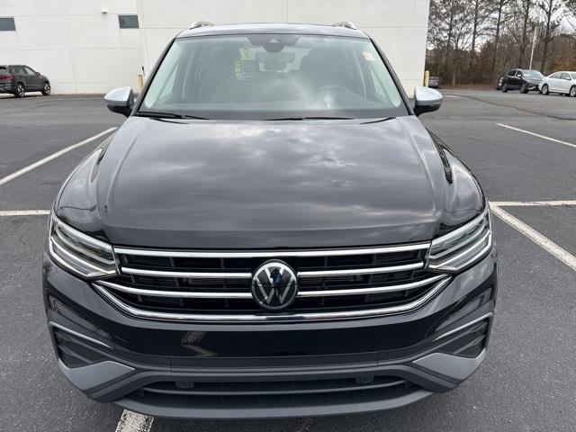 new 2024 Volkswagen Tiguan car, priced at $34,320