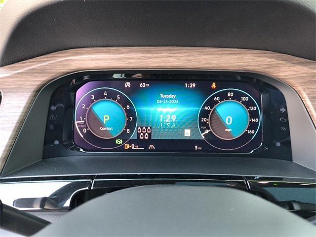 new 2025 Volkswagen Atlas car, priced at $49,018