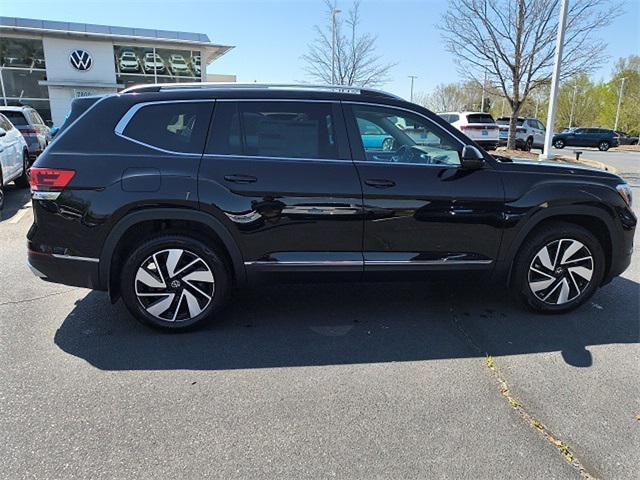 new 2025 Volkswagen Atlas car, priced at $49,018