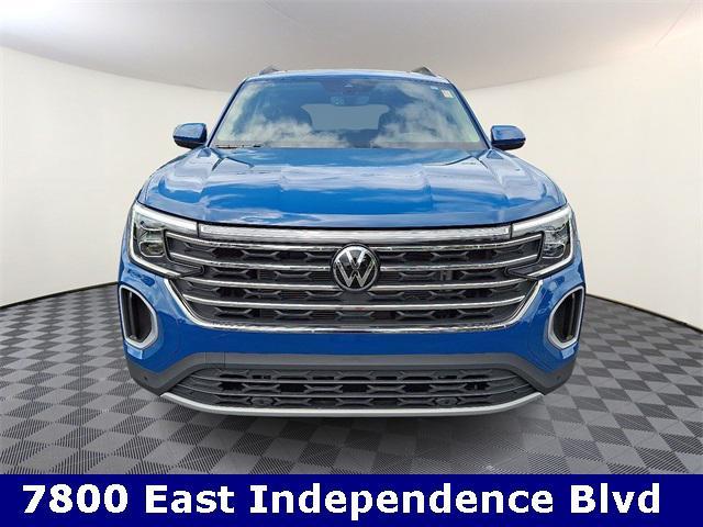 used 2025 Volkswagen Atlas car, priced at $37,848
