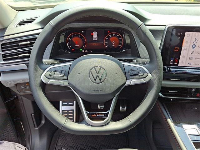 new 2025 Volkswagen Atlas car, priced at $44,007