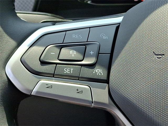 new 2025 Volkswagen Atlas car, priced at $44,007