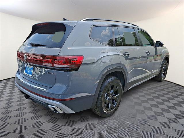 new 2025 Volkswagen Atlas car, priced at $44,007