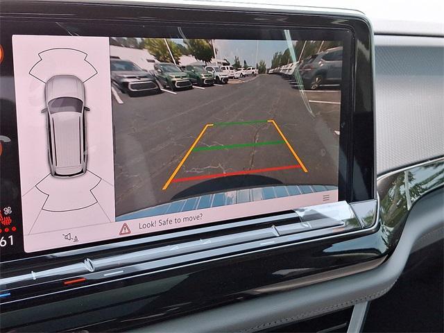 new 2025 Volkswagen Atlas car, priced at $44,007