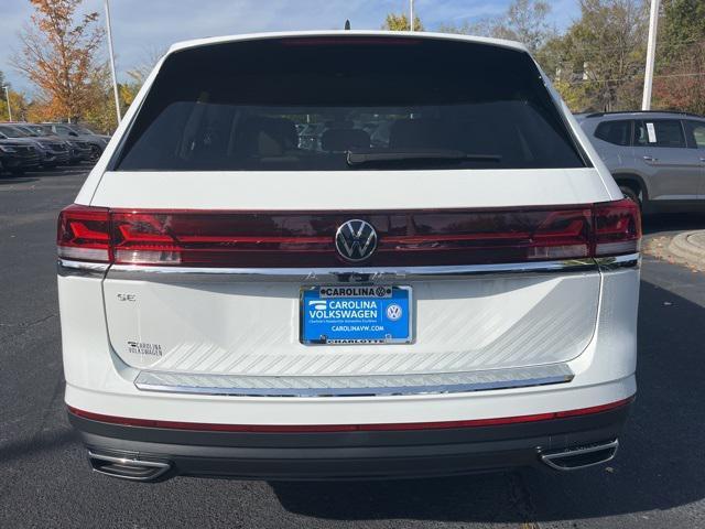 new 2024 Volkswagen Atlas car, priced at $34,215