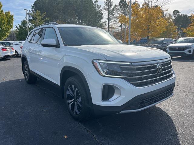 new 2024 Volkswagen Atlas car, priced at $34,215