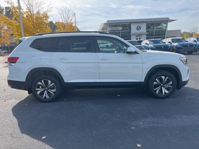 new 2024 Volkswagen Atlas car, priced at $34,215