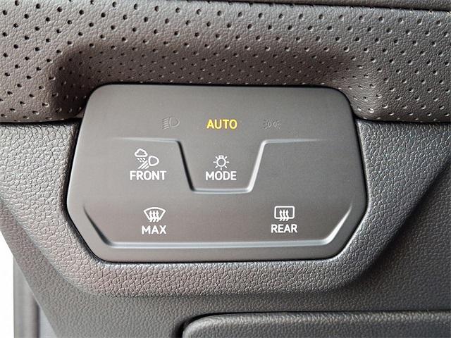 new 2025 Volkswagen Atlas car, priced at $42,355