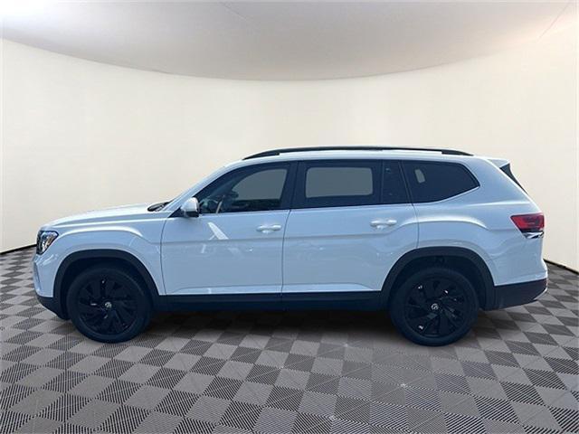 new 2025 Volkswagen Atlas car, priced at $42,509