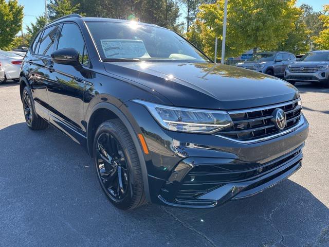 new 2024 Volkswagen Tiguan car, priced at $33,705