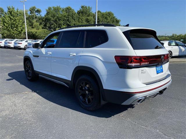 new 2024 Volkswagen Atlas car, priced at $44,746