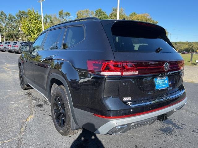 new 2025 Volkswagen Atlas car, priced at $46,111