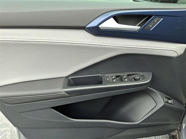new 2024 Volkswagen Taos car, priced at $27,911
