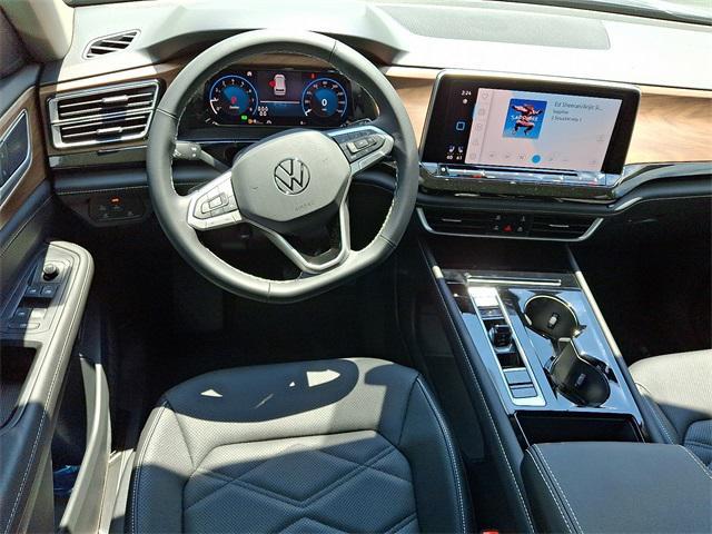 new 2025 Volkswagen Atlas car, priced at $40,792