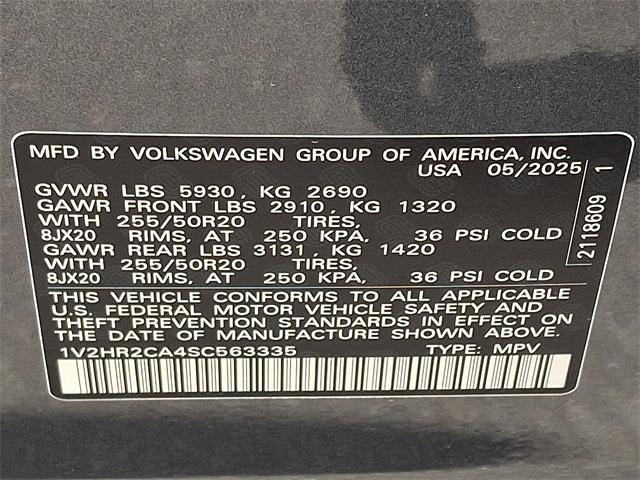 new 2025 Volkswagen Atlas car, priced at $40,792