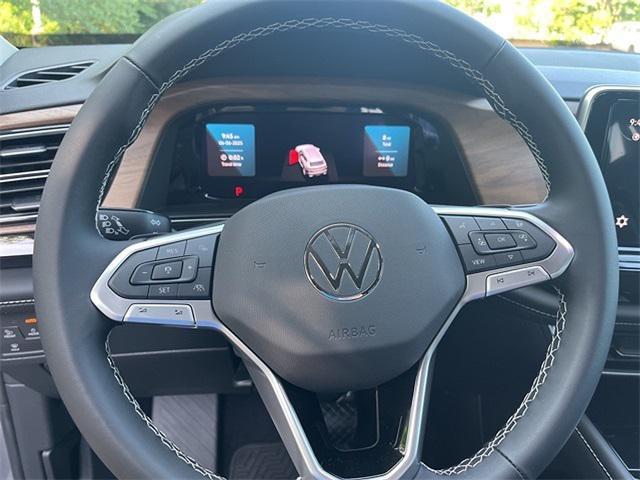new 2025 Volkswagen Atlas car, priced at $39,966