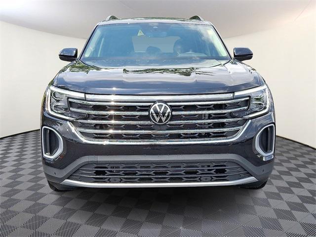 new 2025 Volkswagen Atlas car, priced at $43,087