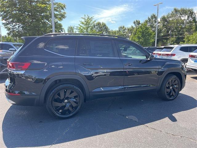 new 2025 Volkswagen Atlas car, priced at $46,680