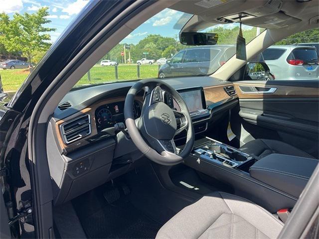 new 2025 Volkswagen Atlas car, priced at $46,680
