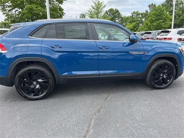 new 2025 Volkswagen Atlas Cross Sport car, priced at $45,175