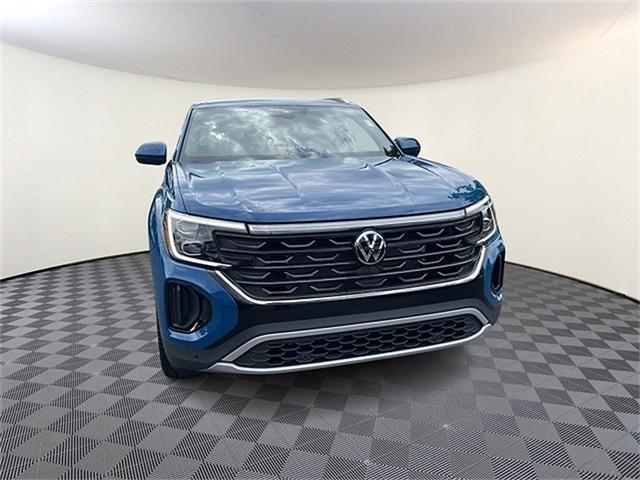 new 2025 Volkswagen Atlas Cross Sport car, priced at $43,675