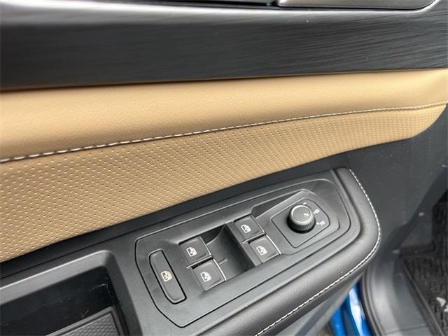 new 2025 Volkswagen Atlas Cross Sport car, priced at $45,175