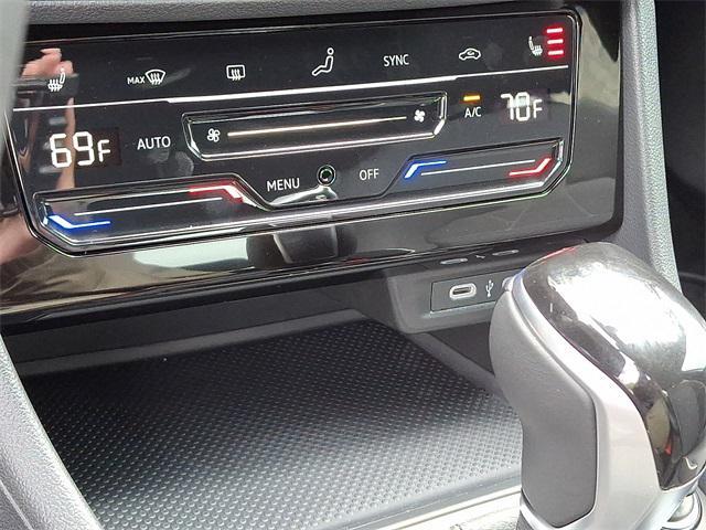 new 2025 Volkswagen Jetta car, priced at $24,620