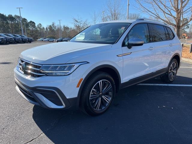 new 2024 Volkswagen Tiguan car, priced at $28,935