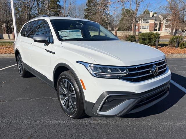 new 2024 Volkswagen Tiguan car, priced at $30,685