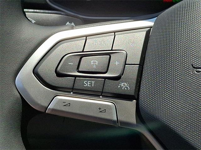 new 2025 Volkswagen Jetta car, priced at $25,104