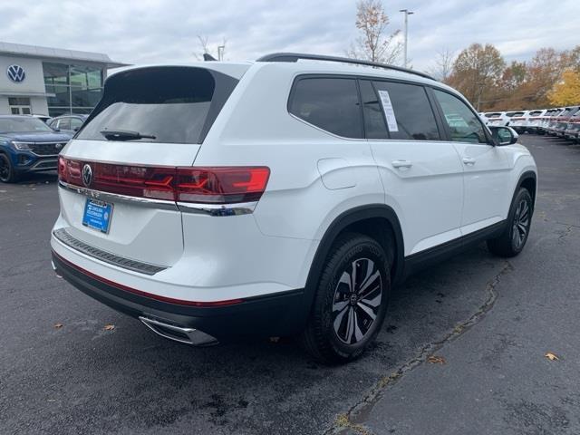 new 2025 Volkswagen Atlas car, priced at $37,998