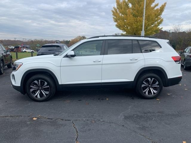 new 2025 Volkswagen Atlas car, priced at $37,998