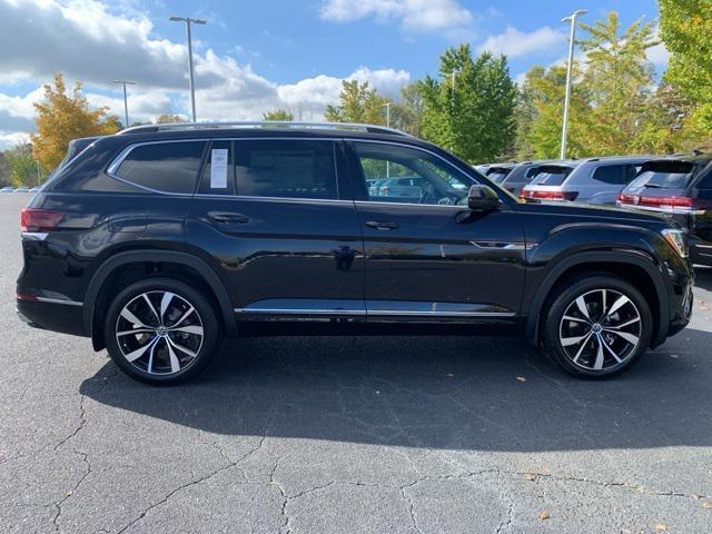 new 2025 Volkswagen Atlas car, priced at $55,736