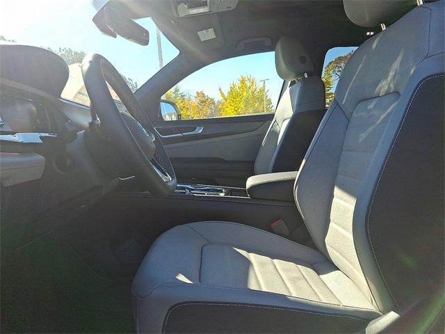 new 2026 Volkswagen Atlas Cross Sport car, priced at $50,238