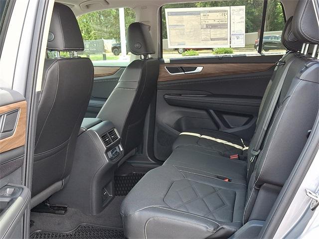 new 2025 Volkswagen Atlas car, priced at $42,382