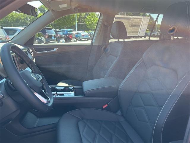 new 2025 Volkswagen Atlas car, priced at $42,547