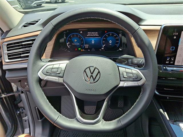 new 2025 Volkswagen Atlas car, priced at $42,382