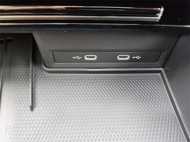 new 2026 Volkswagen Atlas car, priced at $55,162