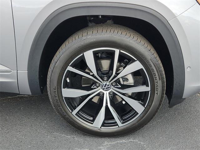 new 2026 Volkswagen Atlas car, priced at $55,162