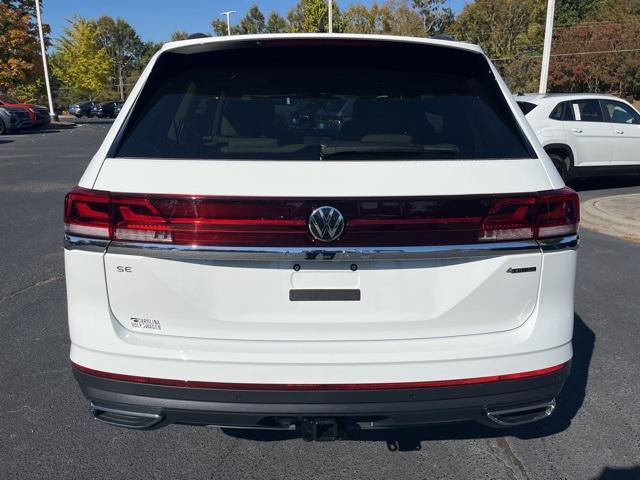 new 2025 Volkswagen Atlas car, priced at $49,052