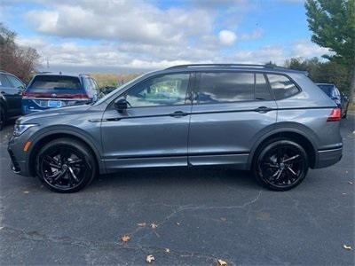 new 2024 Volkswagen Tiguan car, priced at $32,378