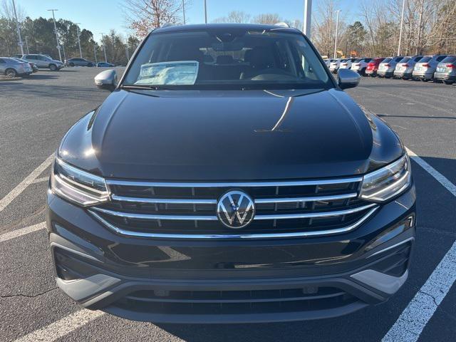 new 2024 Volkswagen Tiguan car, priced at $29,385