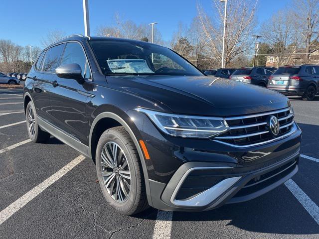 new 2024 Volkswagen Tiguan car, priced at $29,385