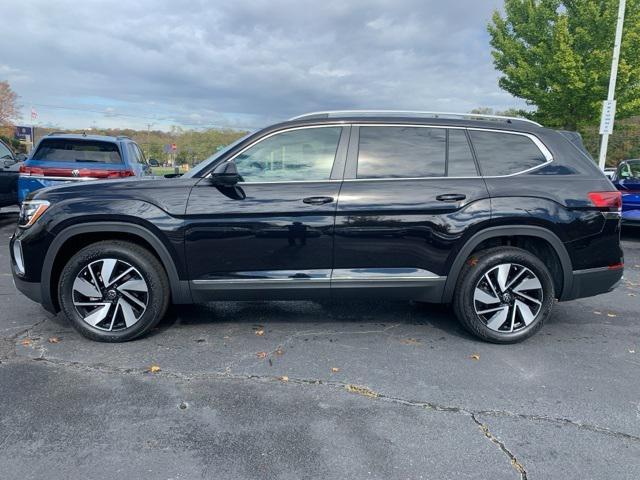 new 2024 Volkswagen Atlas car, priced at $46,886