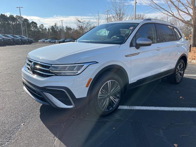 new 2024 Volkswagen Tiguan car, priced at $30,685