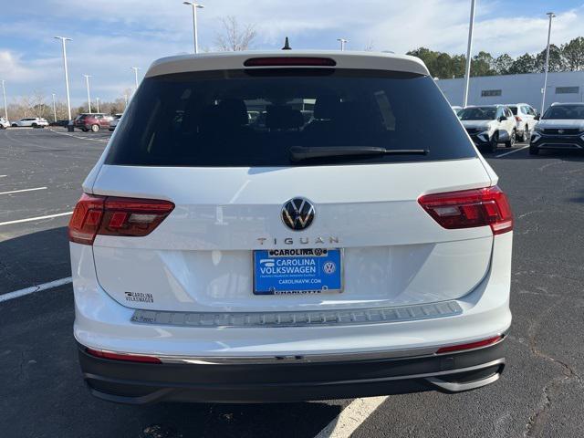 new 2024 Volkswagen Tiguan car, priced at $30,685